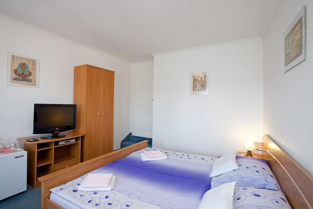 Pension Minor Ceske Budejovice Exteriör bild